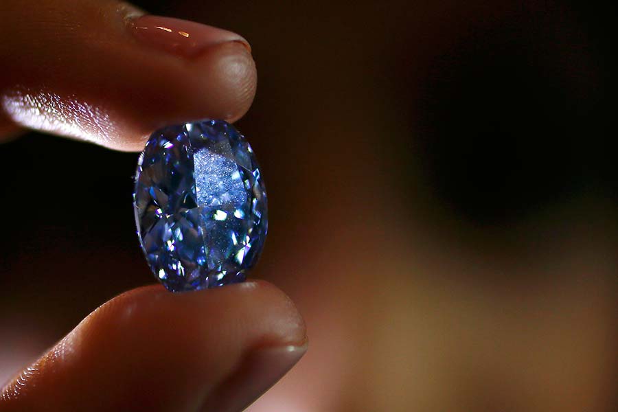 Largest blue diamond to appear at auction