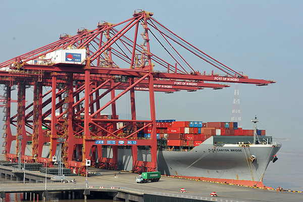 China's August exports up 5.9%, imports up 10.8%