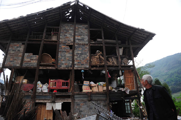 99% houses damaged by quake in township