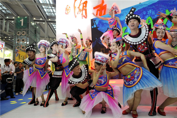 9th Int'l Cultural Industries Fair opens in Shenzhen