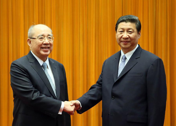 Xi Jinping meets with KMT honorary chairman