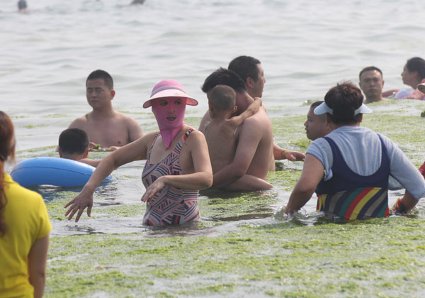 'Face-kini' is China's latest beach trend