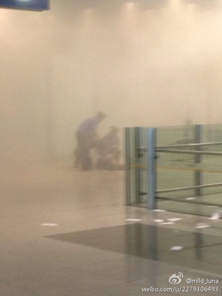 Weibo photos show explosion at airport