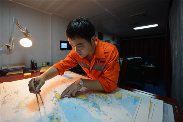 Rare glimpse into life protecting East China Sea