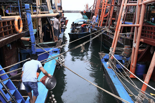 Fishermen cast off as summer fishing ban ends