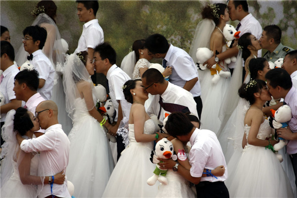 Many ways to get married on <EM>Qixi</EM>