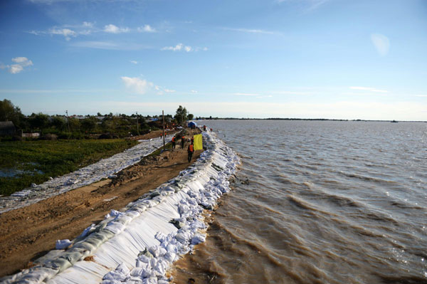 NE China river records highest water level