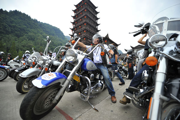 Roar and thrill of Harley music riders