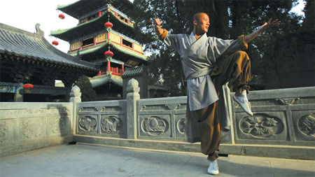 Tour offers rare inside look at Shaolin Temple