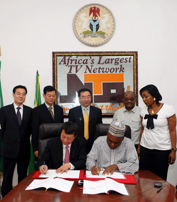 China provides TV programs to Nigeria