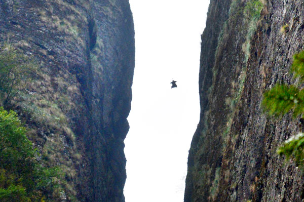 American batman soars through Chinese mountain
