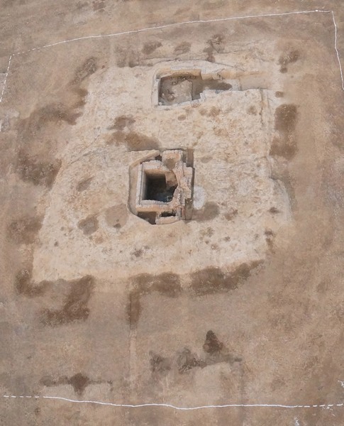 Tombs of Emperor Yang Guang unearthed