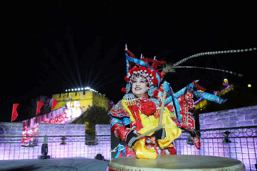 Revelers embrace the Year of 2014 at Great Wall