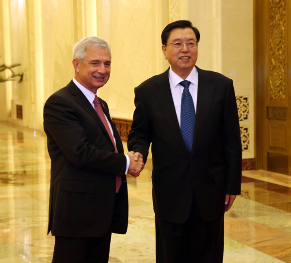 Chinese, French parliamentary leaders hold talks