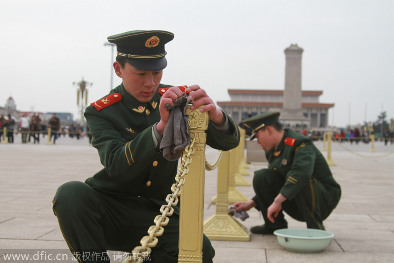 Tiananmen Square spring cleaned for two sessions