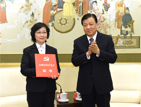 Chinese leaders laud role-model judge
