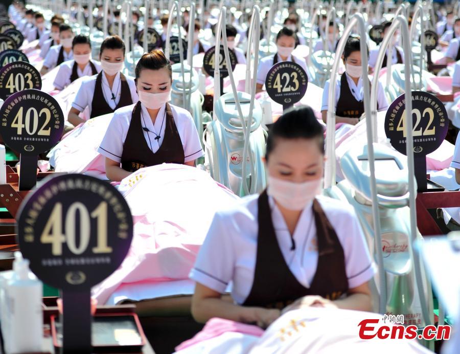 1,000 beauty therapists attempt new world record