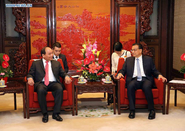 Premier Li urges China, Vietnam to maintain maritime stability