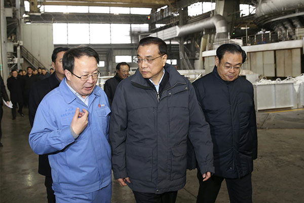 Premier Li encourages steel workers' 'stainless' spirit