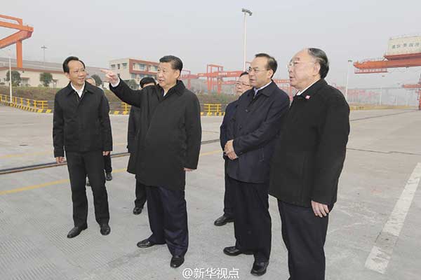 Xi travels to Chongqing on first trip of 2016