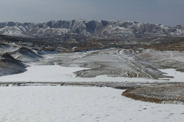 Premier inspects reservoir construction in Ningxia