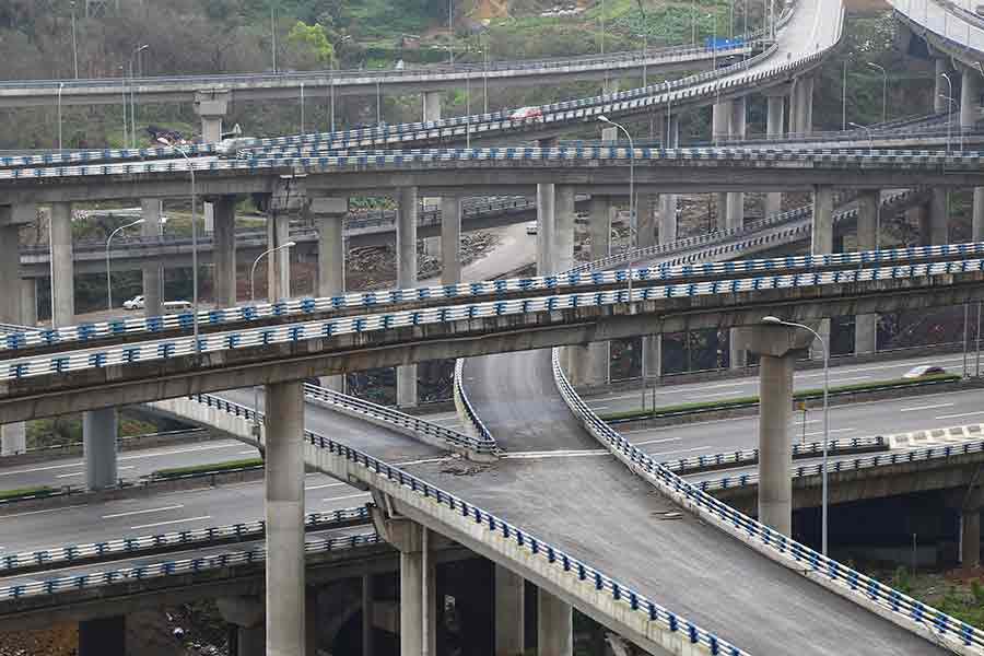 Multi-level overpass built in SW China