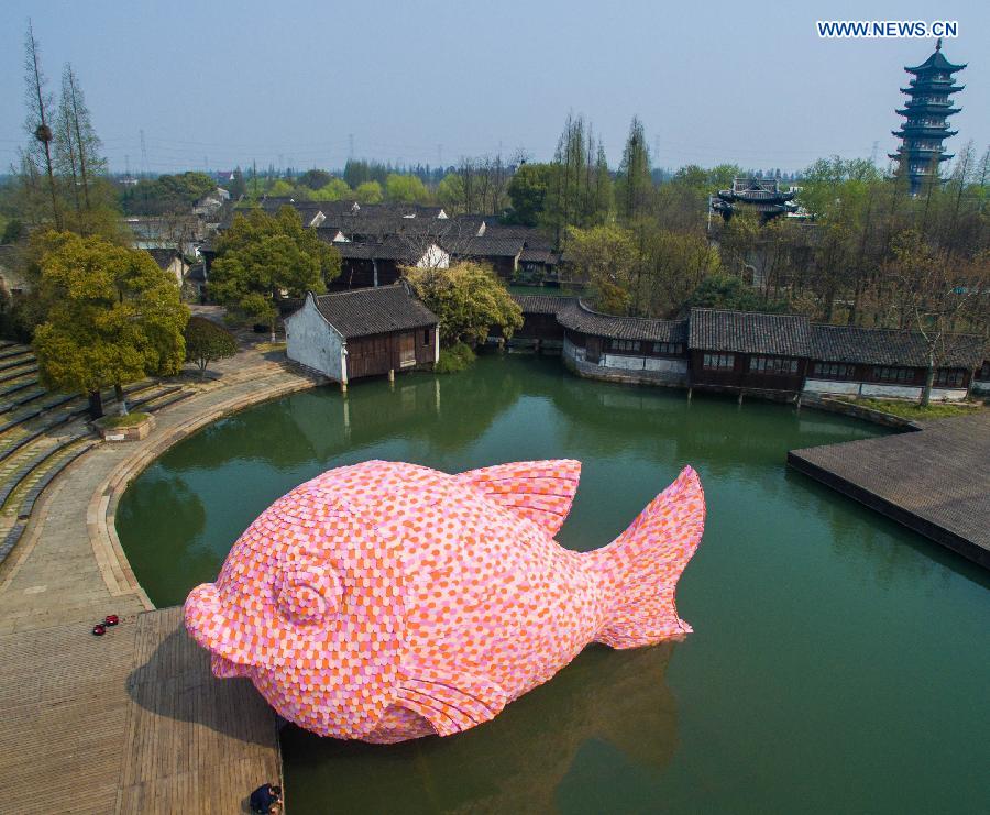 Giant pink 'Floating Fish' displayed in E China