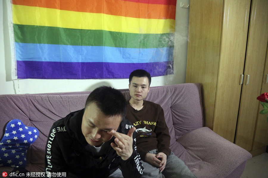 China's couple lose same-sex marriage case