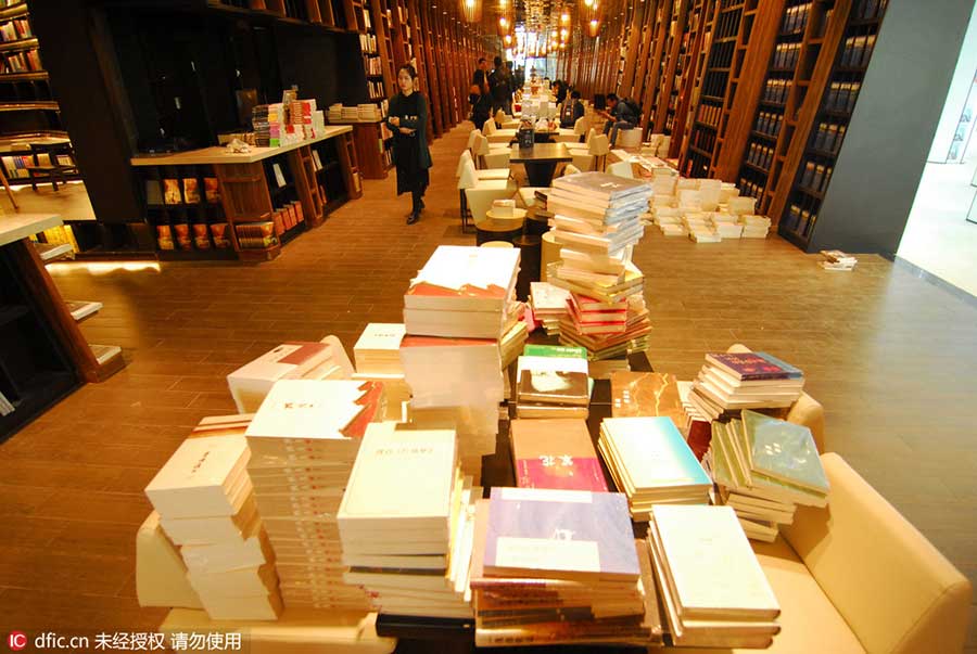 Maze-like bookstore opens new branch in Hangzhou