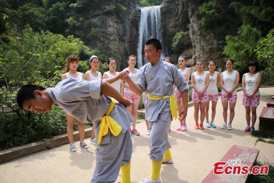 Shaolin monks boost rescuers self-defense skills
