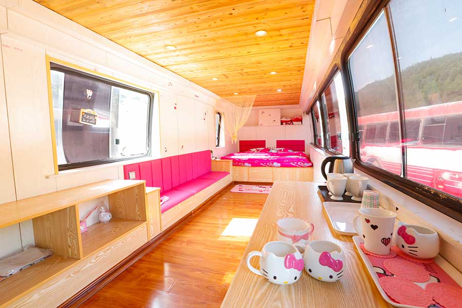 Disused buses turn into chic living spaces