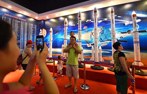 Launch center drives Hainan tourism