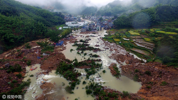33 missing in East China landslides