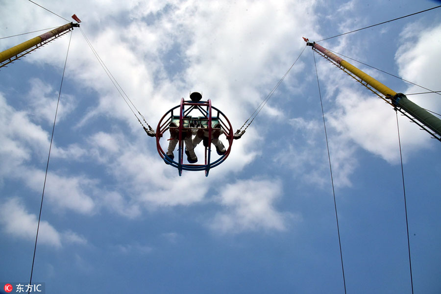 Want to experience weightlessness? Try this ride
