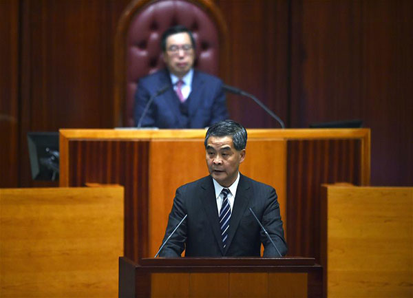 HK chief executive highlights economy, livelihood in policy address