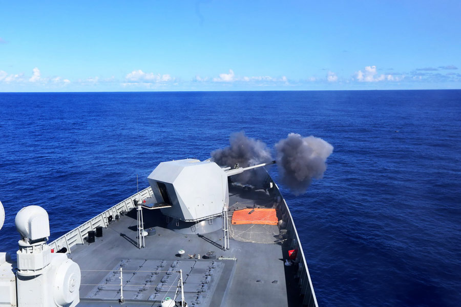 Chinese Navy carries out counter-attack drill in South China Sea