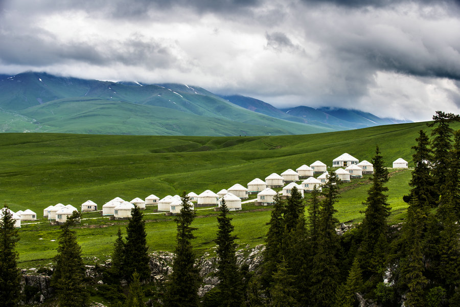 The natural beauty of Xinjiang amazes people