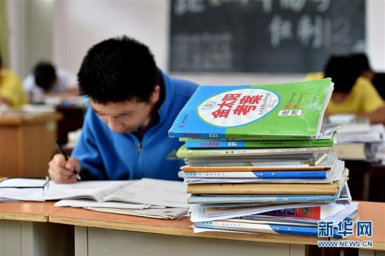 HIV students to get a separate gaokao