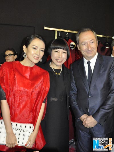 Zhang Ziyi attends fashion show in Shanghai