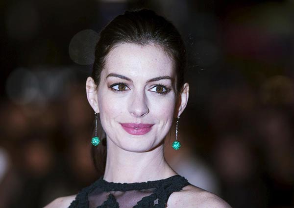 Anne Hathaway welcomes baby boy