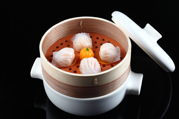 Savoring South China yum cha in five-star style