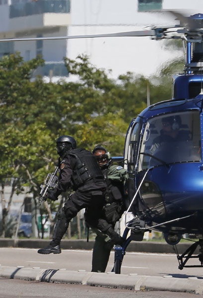 A sign of Rio Olympics: military police security drills
