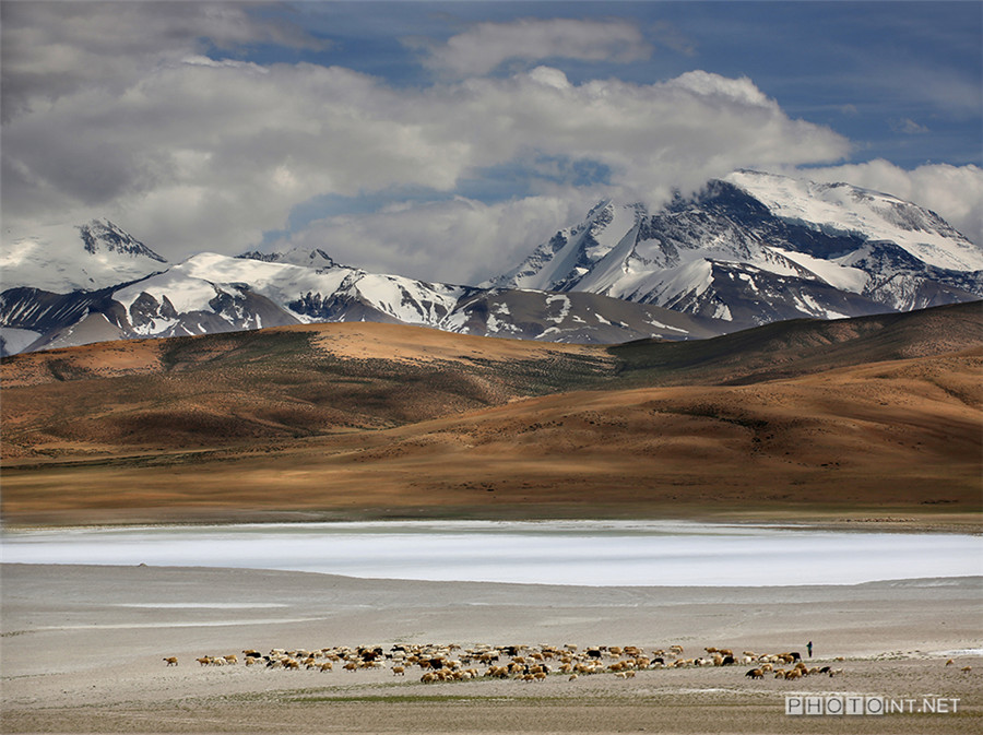 Beautiful images capture amazing Tibet
