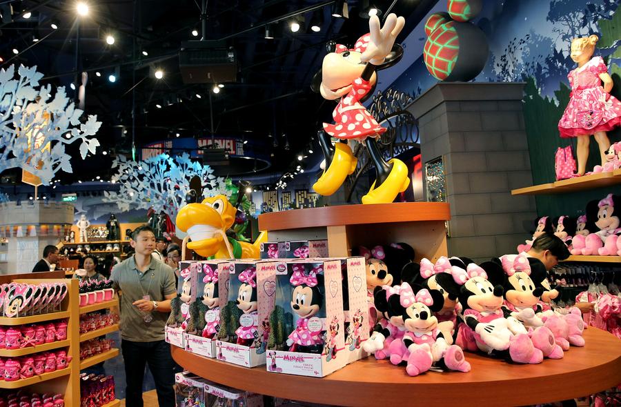 Disney flagship store opens in Shanghai
