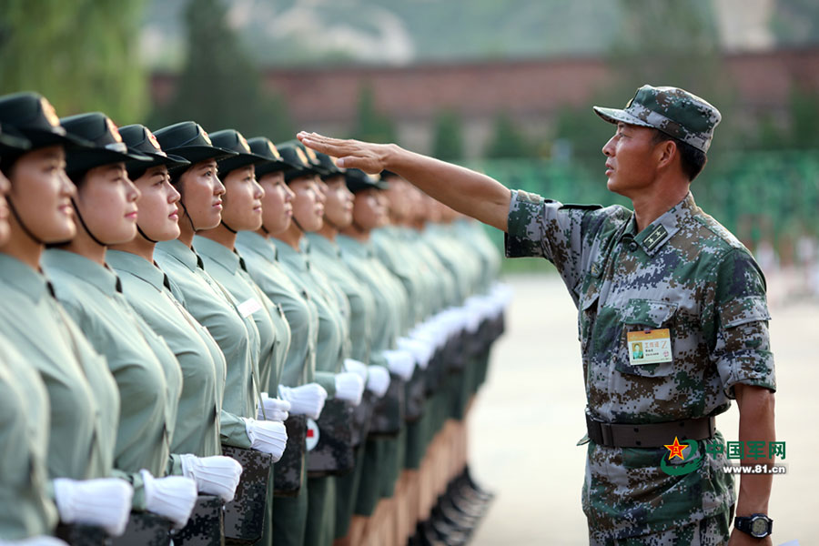 Female honor guards train for military parade debut