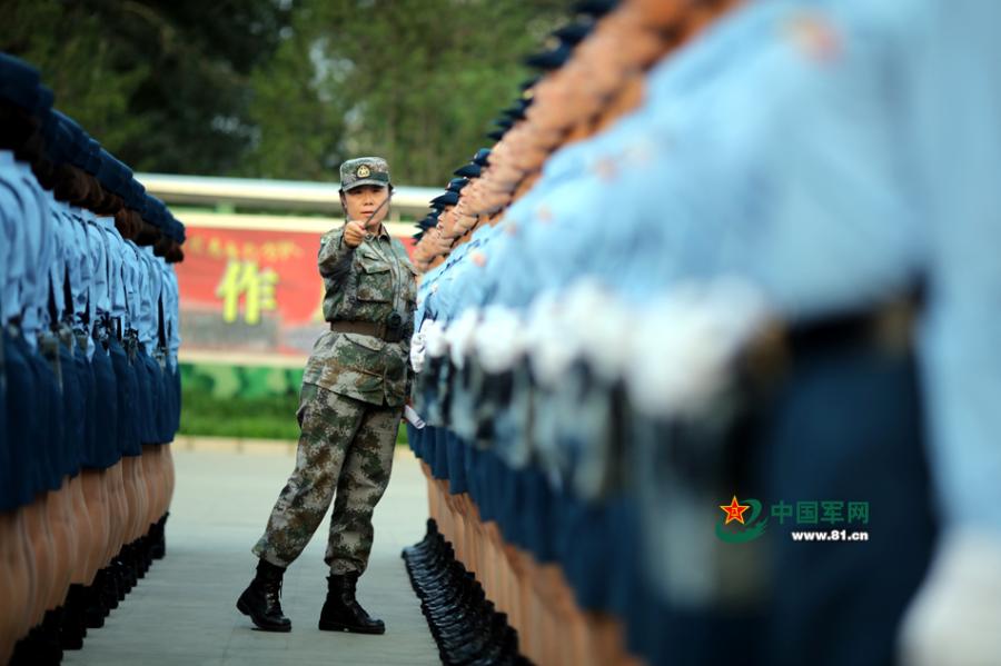 Female honor guards train for military parade debut