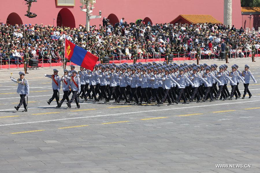 Foreign troops attend V-Day parade