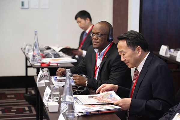 China Daily unveils book on Chinese companies in Africa