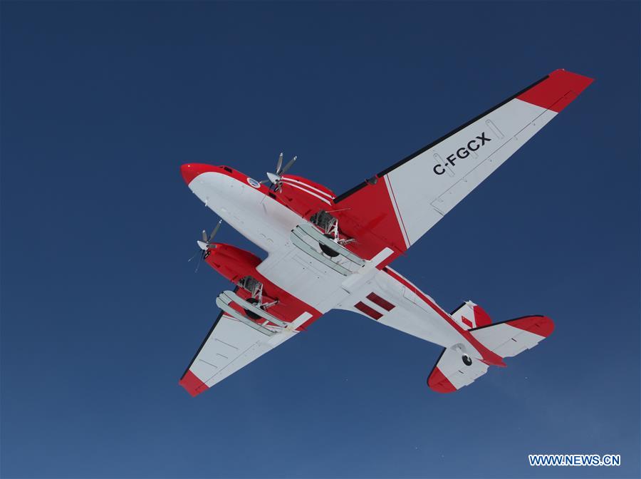 China's first polar airplane conducts successful trial flight