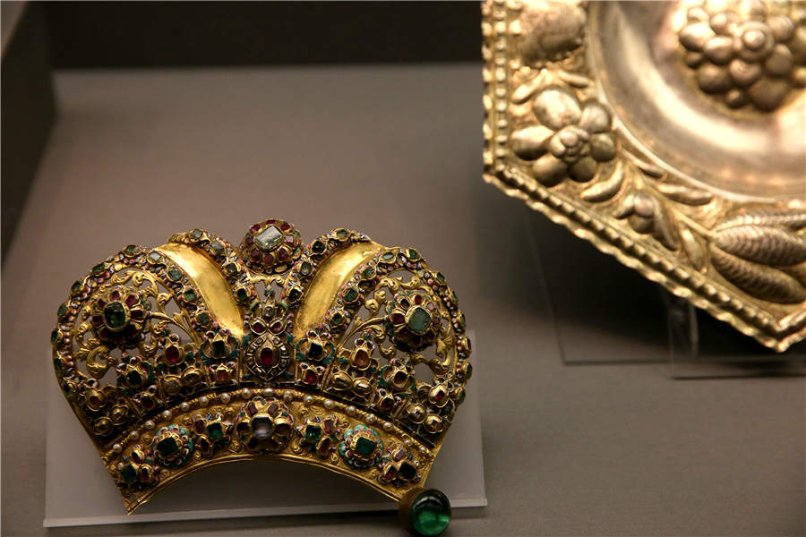 Treasures from Romania shine in Beijing museum